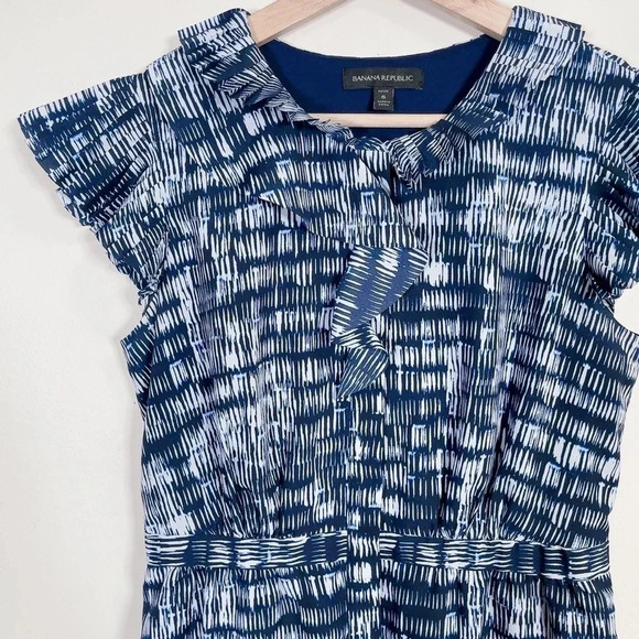Banana  Republic Sleeveless Ruffle Front Pleated Collar Blue And White Dress - Picture 6 of 16